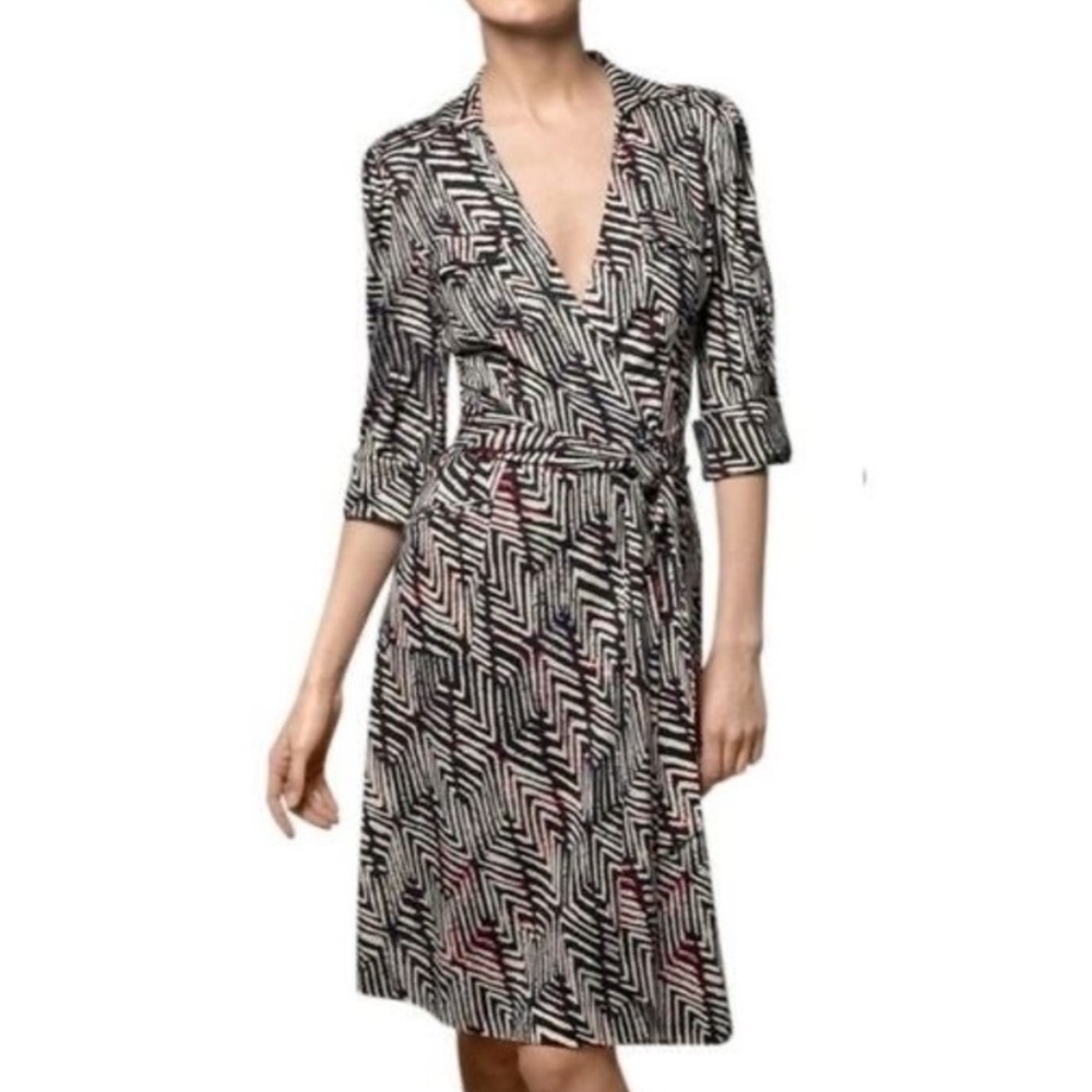 Diane Von Furstonberg DVF Silk Griffith Maize Wrap Dress US 10 R2